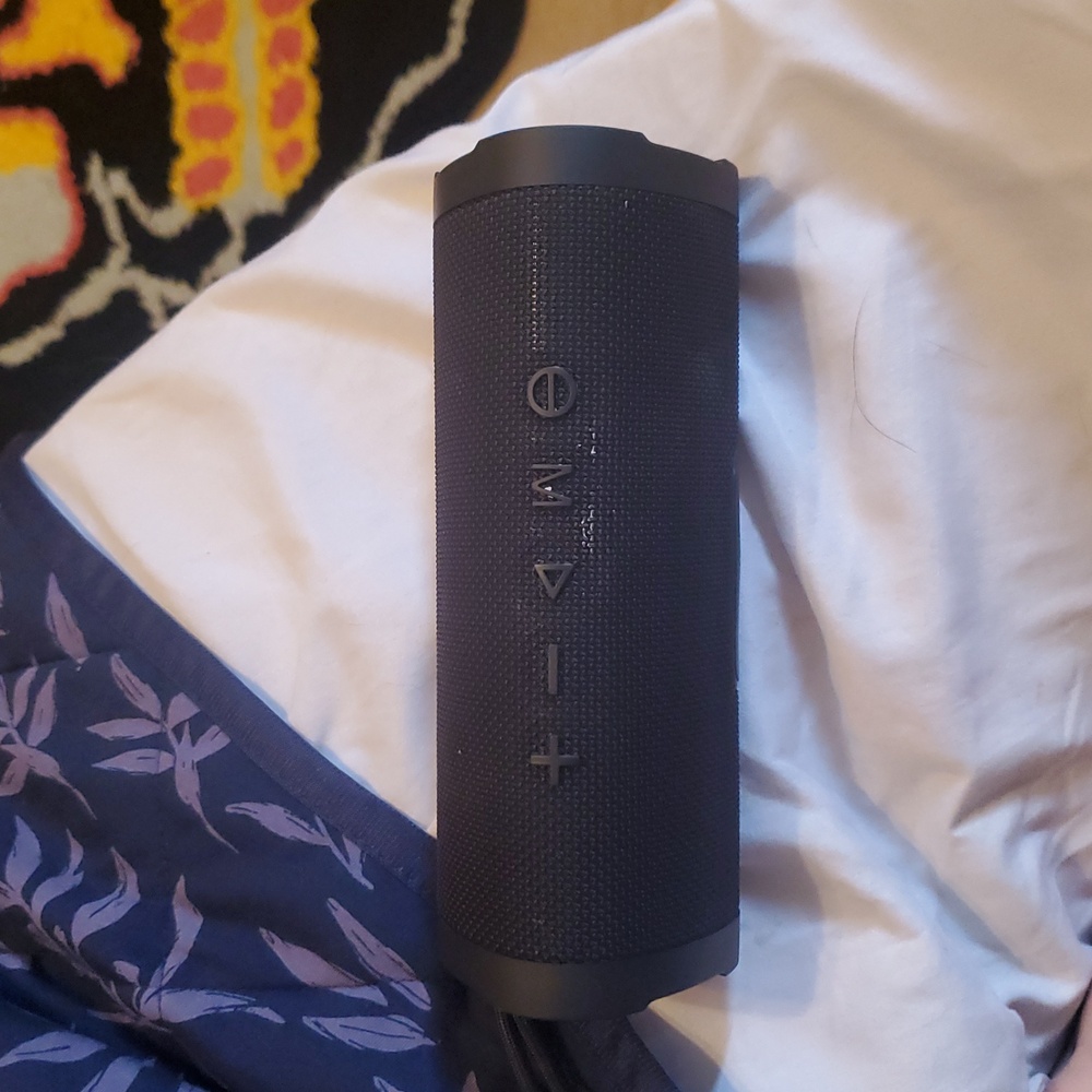 Vanzone v40 speaker